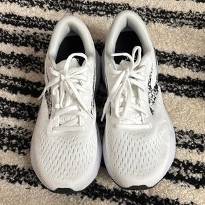 Worn Once! Brooks Ghost White Sneakers with Black Details